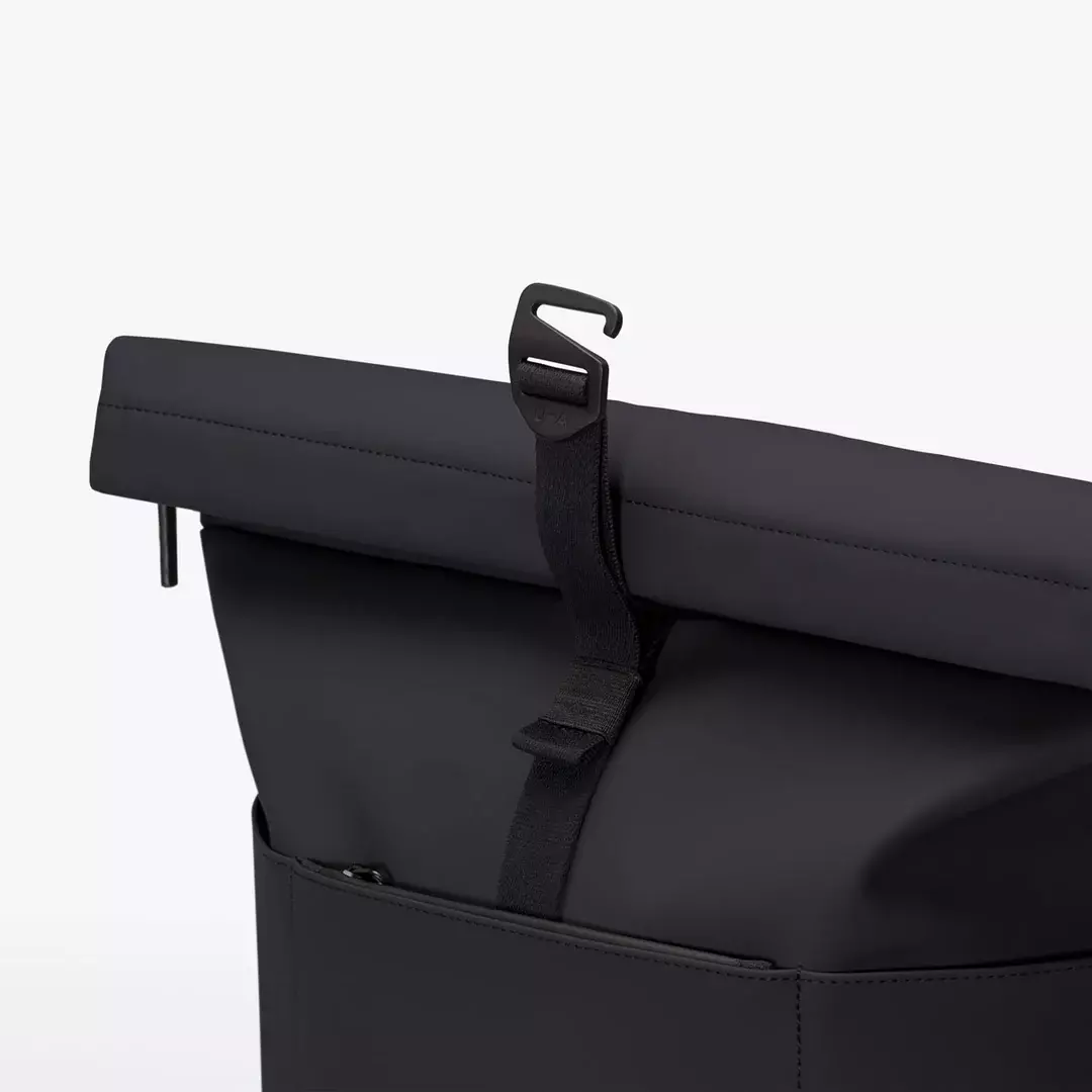 Ucon Acrobatics Hajo Medium Pannier Lotus Infinity Black 2-in-1 Rucksack Fahrradtasche schwarz